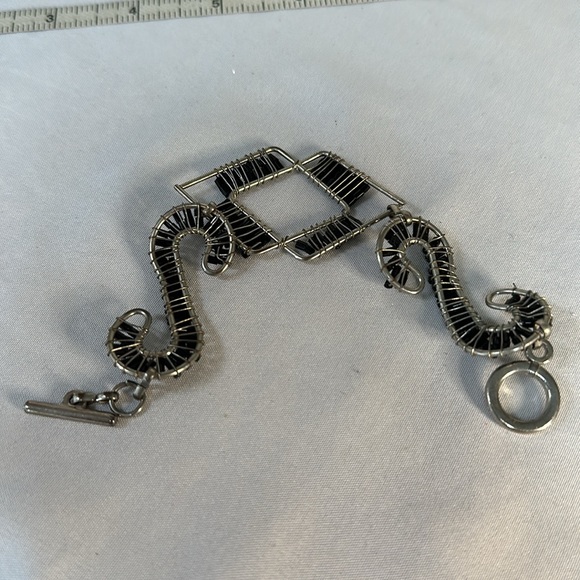 Abstract vibe artisan wire bead wrapped bracelet - Picture 6 of 6